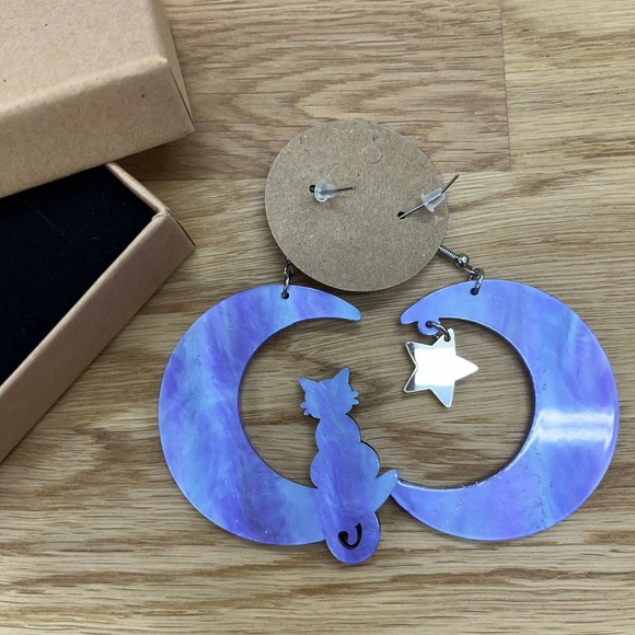 Black Cat Moon Star Purple Earrings Eras Tour Midnights Swiftie Gift w/ Box NEW - Picture 7 of 7